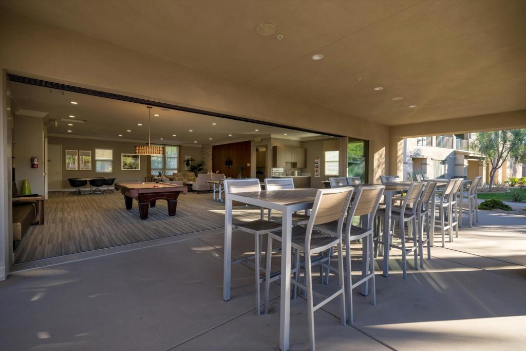2801 Retreat Circle