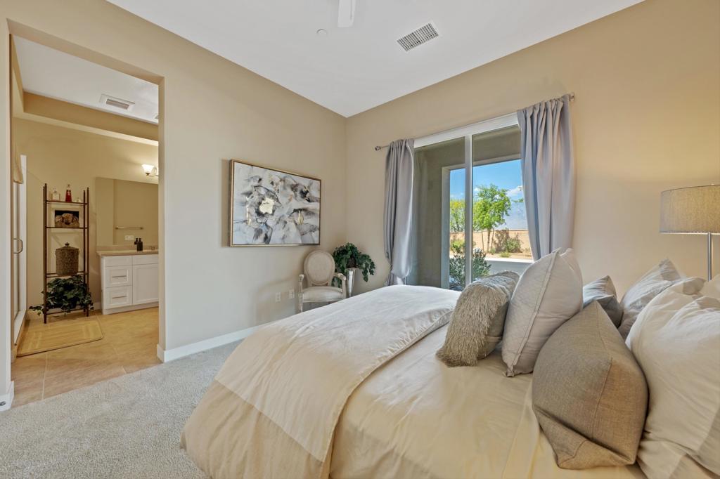 2801 Retreat Circle