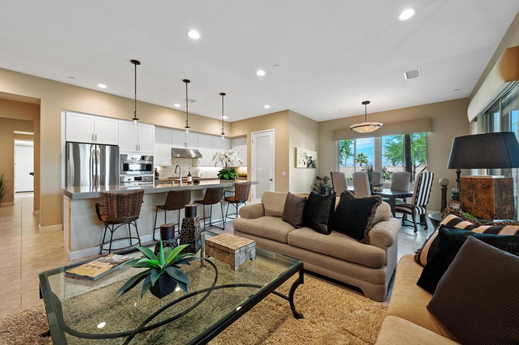2801 Retreat Circle