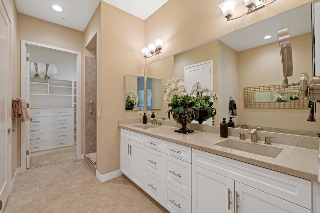 2801 Retreat Circle