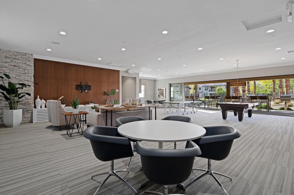 2801 Retreat Circle