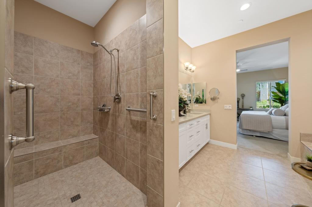 2801 Retreat Circle