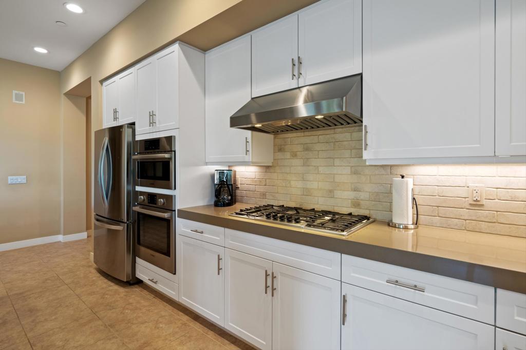2801 Retreat Circle