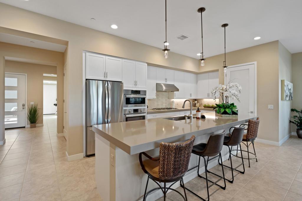 2801 Retreat Circle