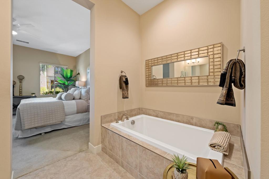 2801 Retreat Circle