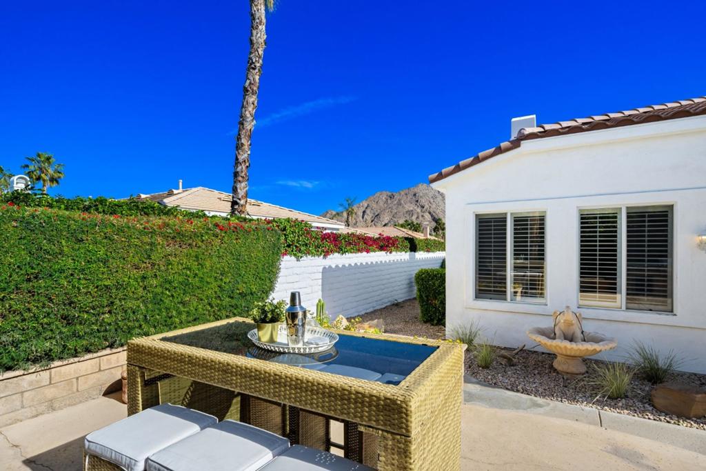 76936 Comanche Lane