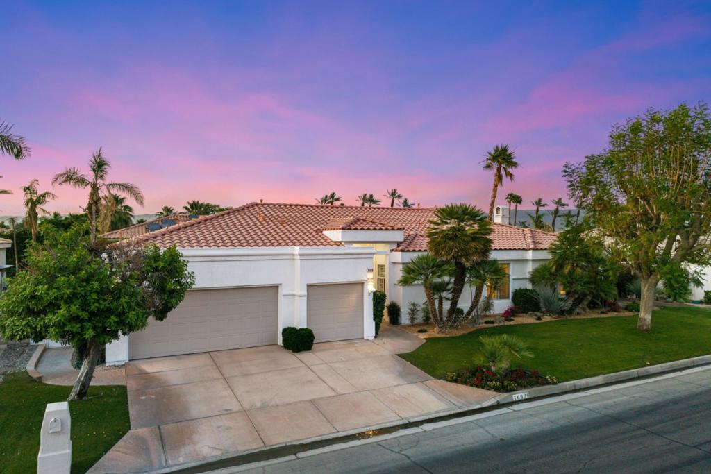 76936 Comanche Lane