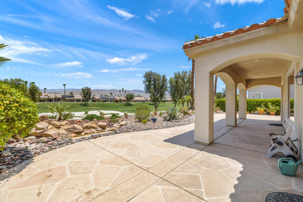 80592 Avenida San Ignacio