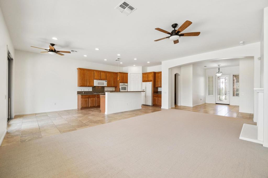80592 Avenida San Ignacio