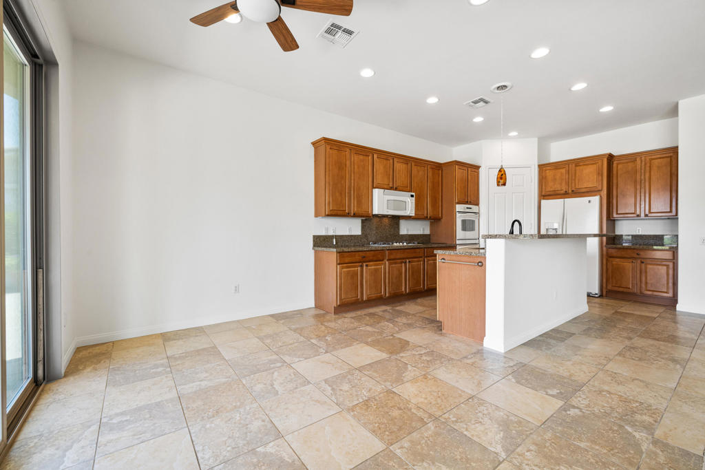 80592 Avenida San Ignacio