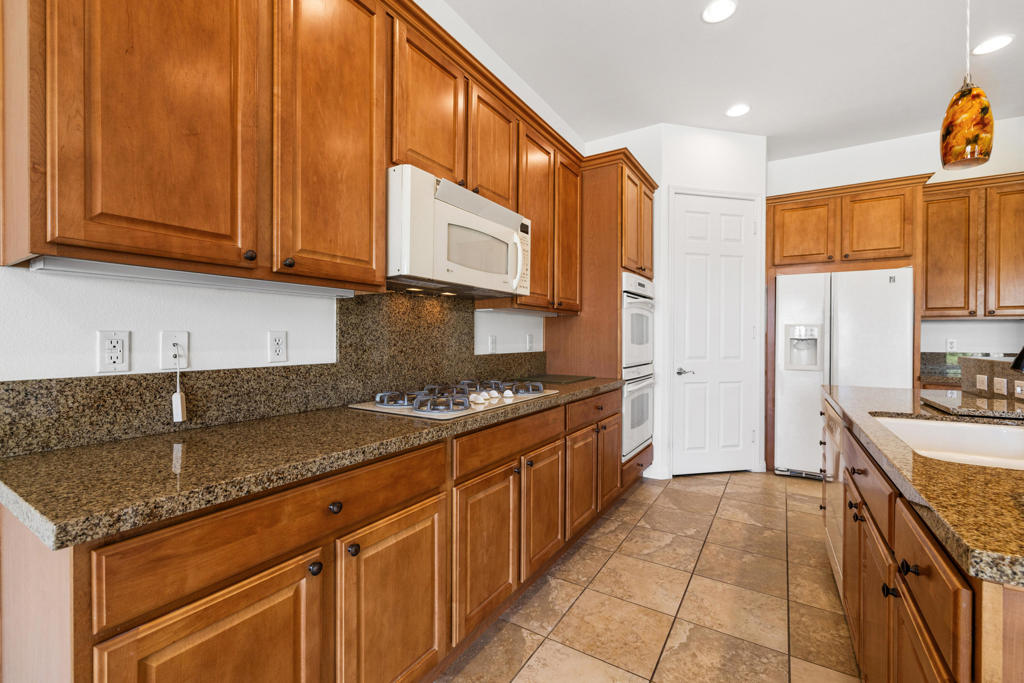 80592 Avenida San Ignacio