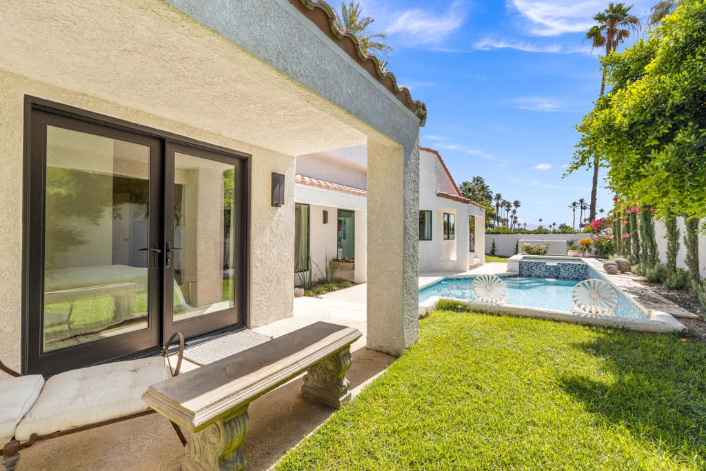 75465 Montecito Drive