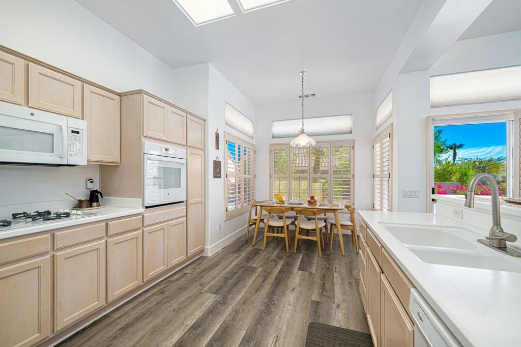 37616 Eveningside Road