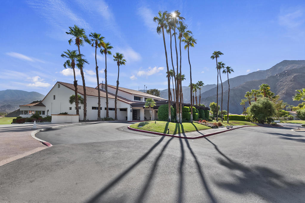 77662 Avenida Madrugada