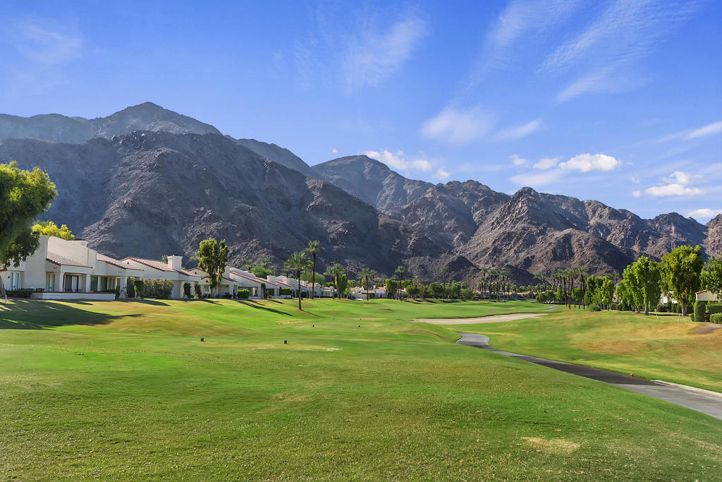 77662 Avenida Madrugada