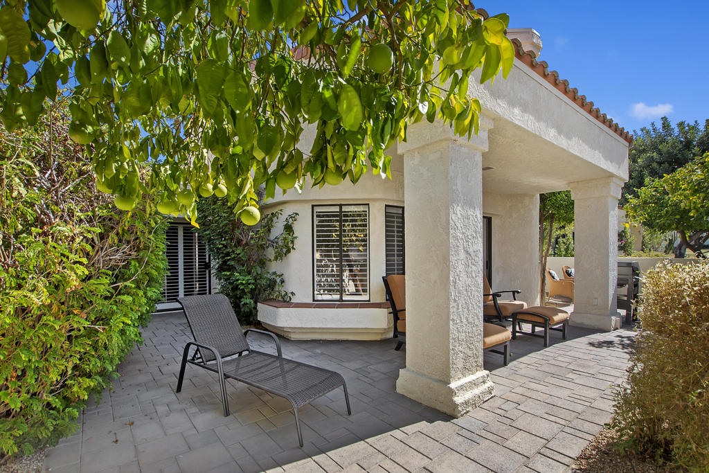 77662 Avenida Madrugada