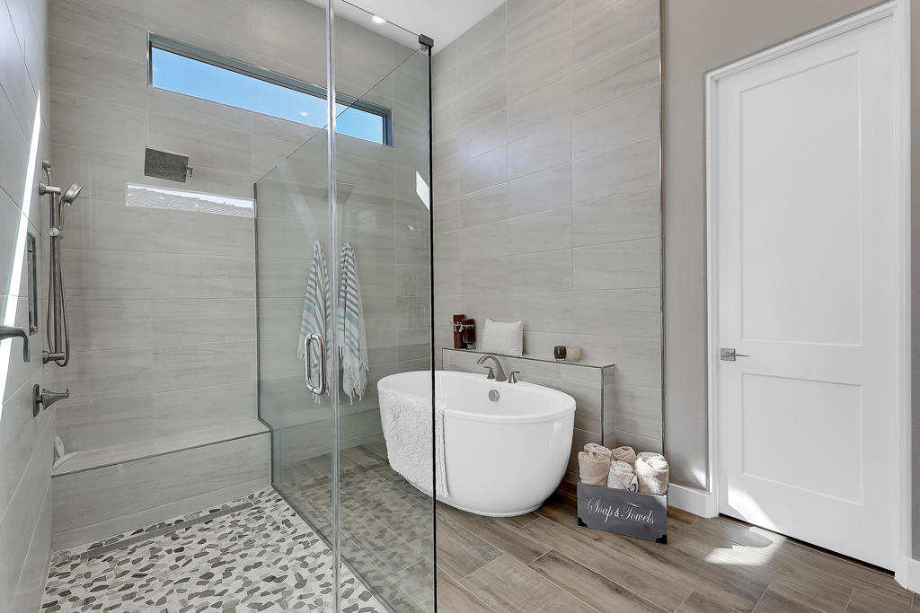 81320 Thunder Gulch Way