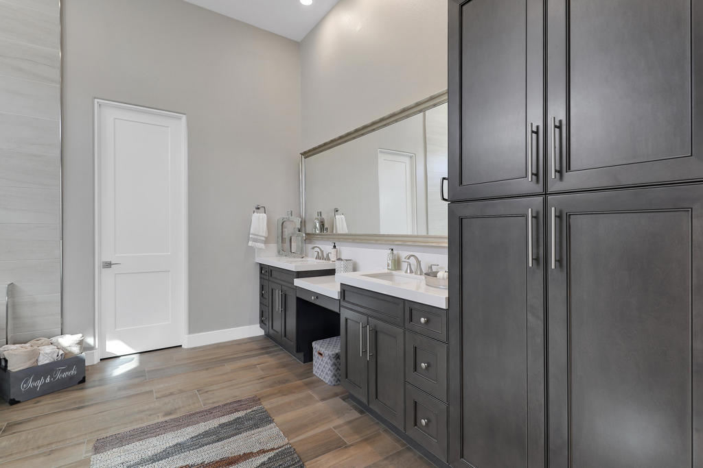 81320 Thunder Gulch Way