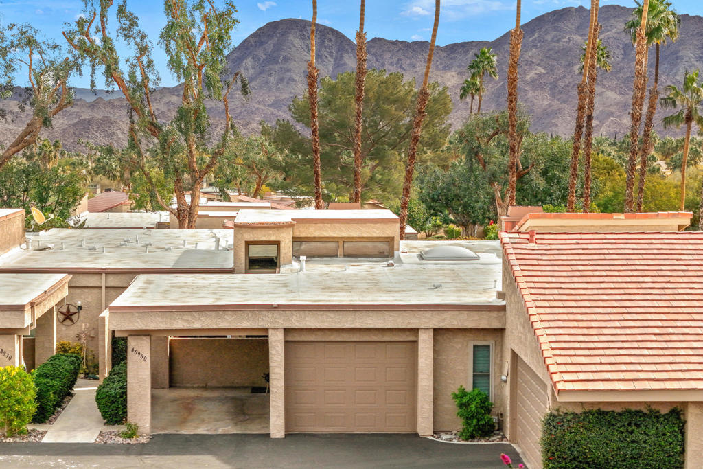48980 Wildwood Lane