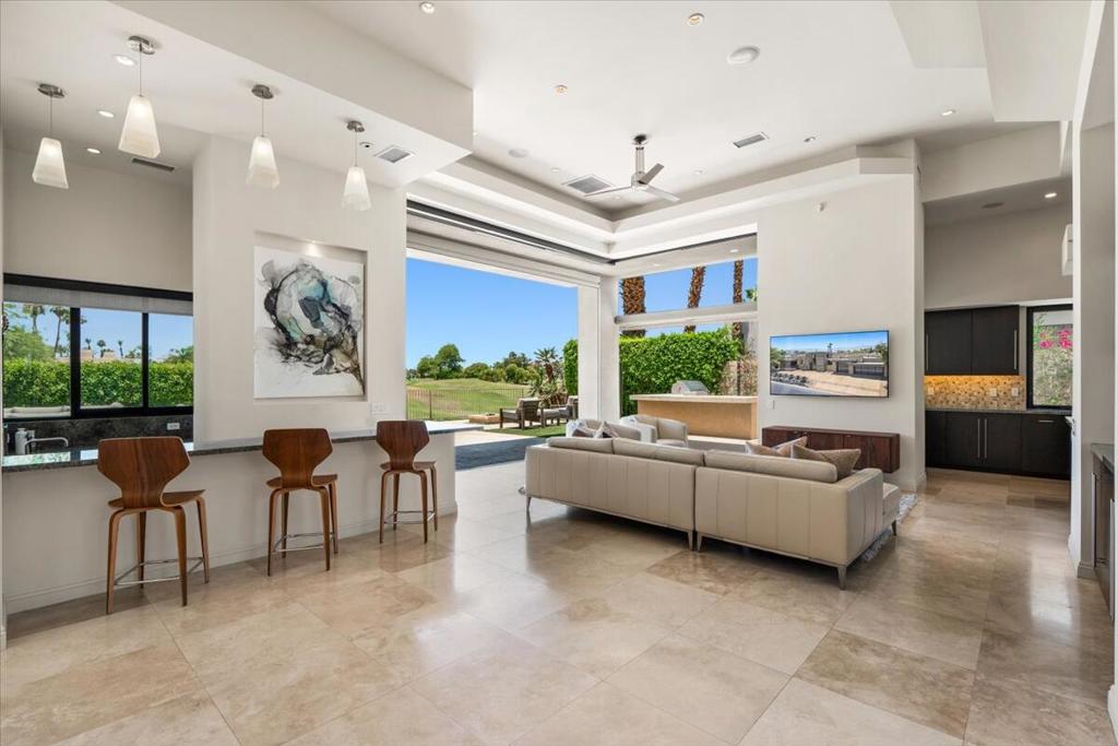 68 Colonial Drive