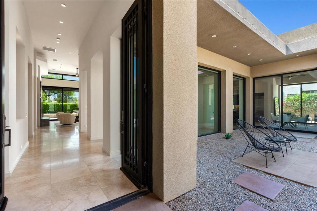 68 Colonial Drive