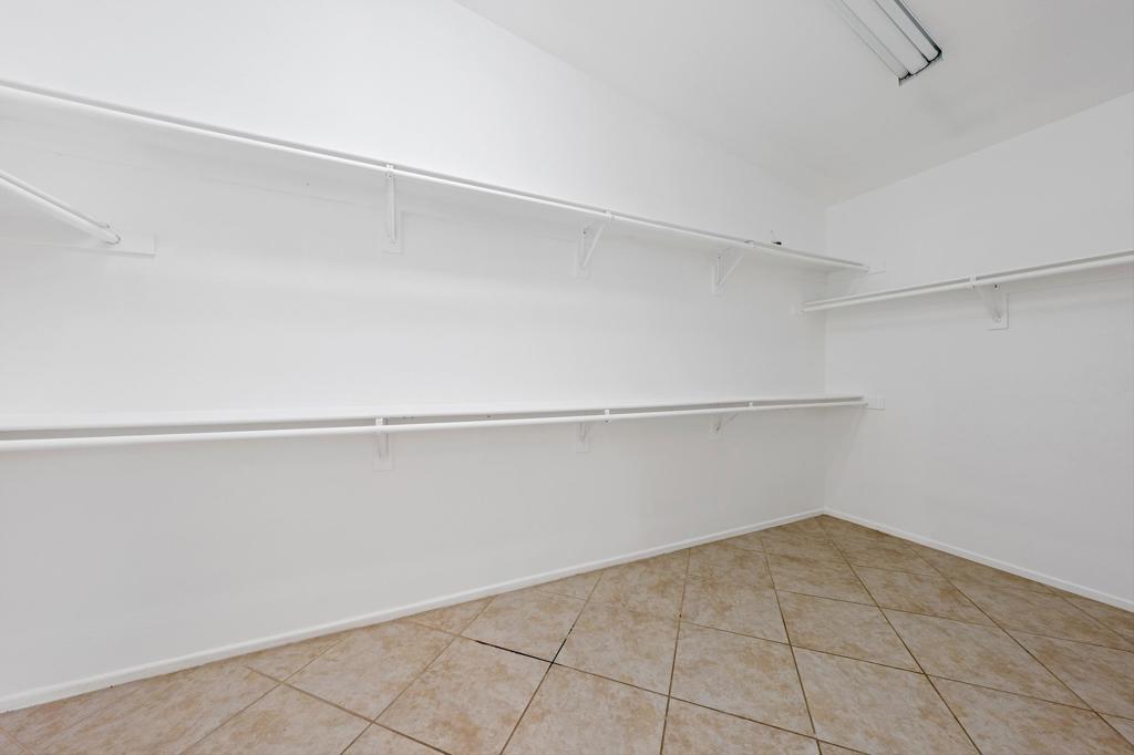 83287 Long Cove Drive