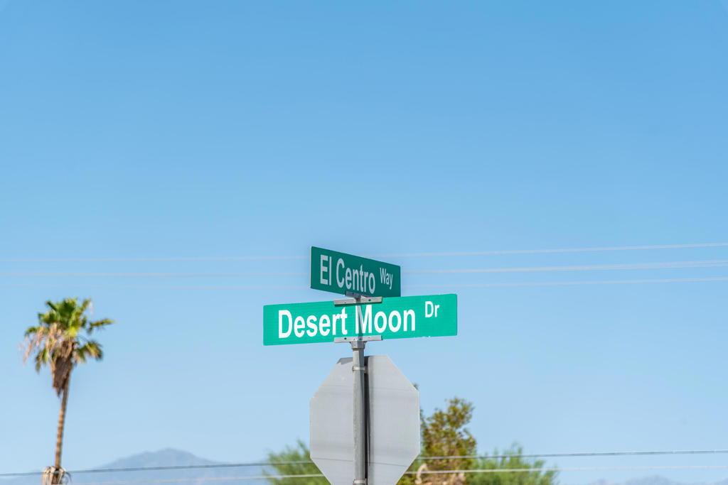 0 Desert Moon Drive