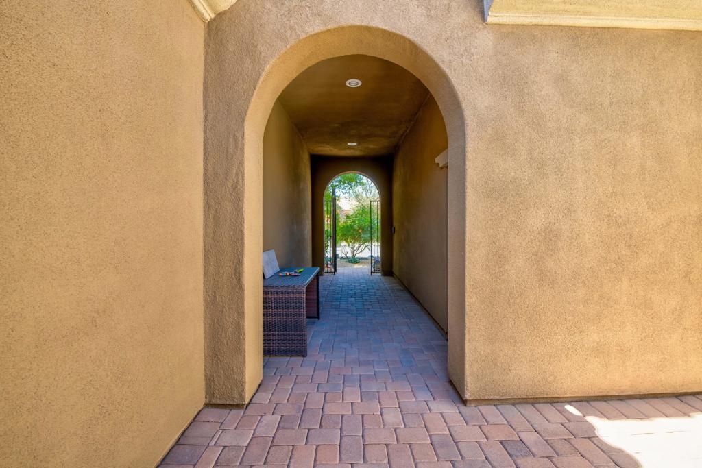 57816 Barristo Circle