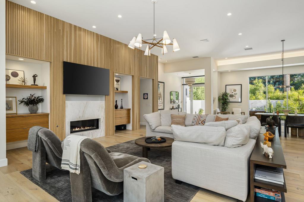 75690 Fairway Drive