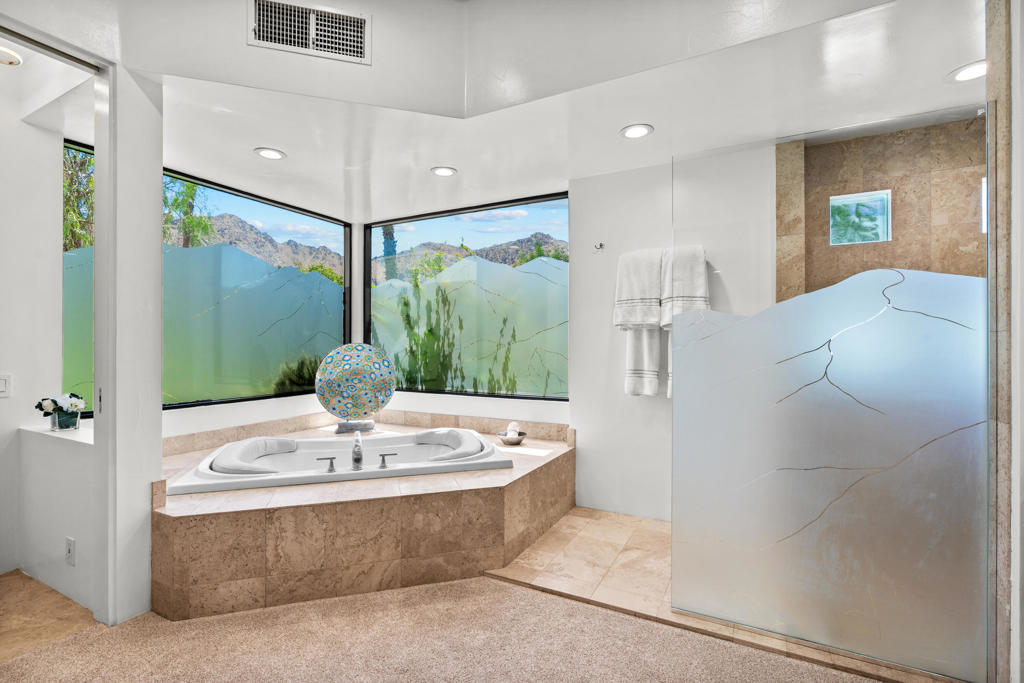 45675 Sugarloaf Mountain Trail