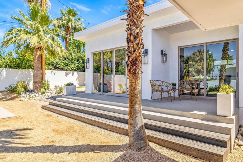 45654 Verba Santa Drive
