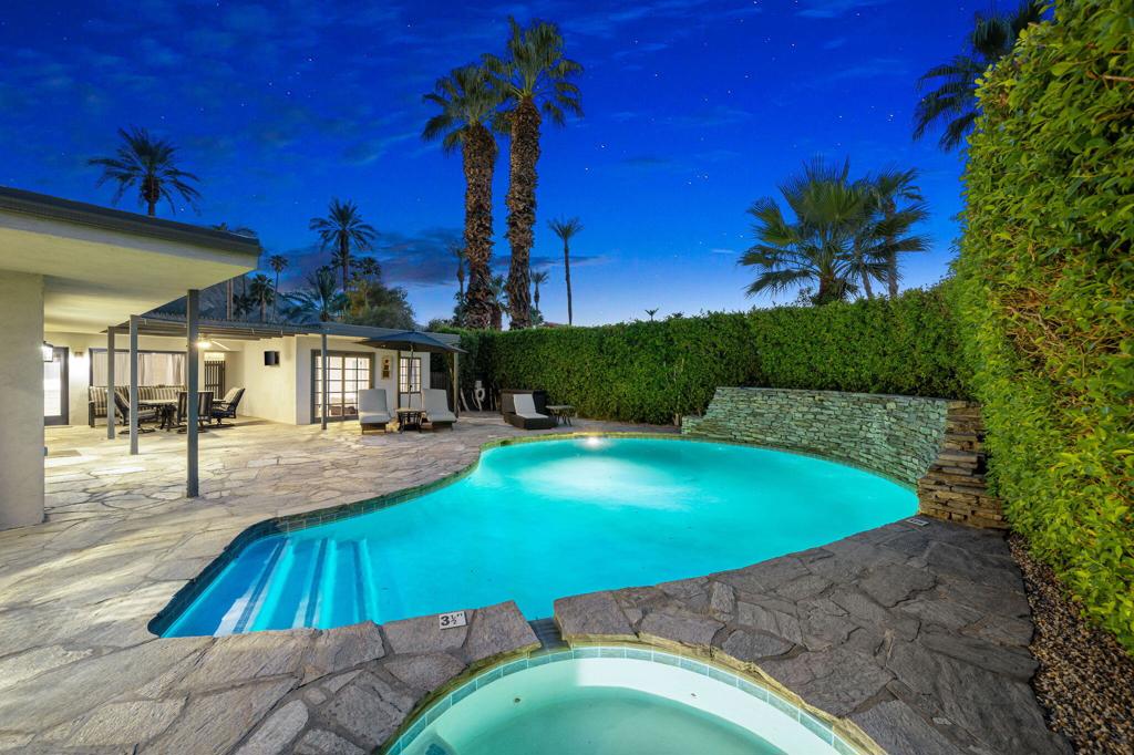 76140 Fairway Drive