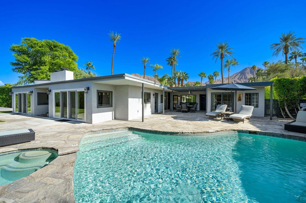 76140 Fairway Drive