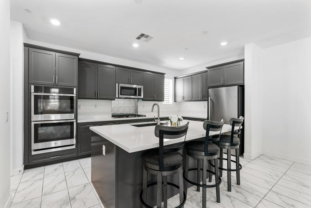 41138 Harvey Mudd Drive