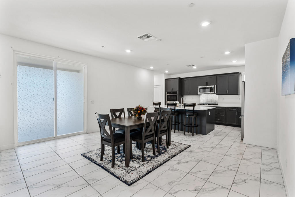 41138 Harvey Mudd Drive