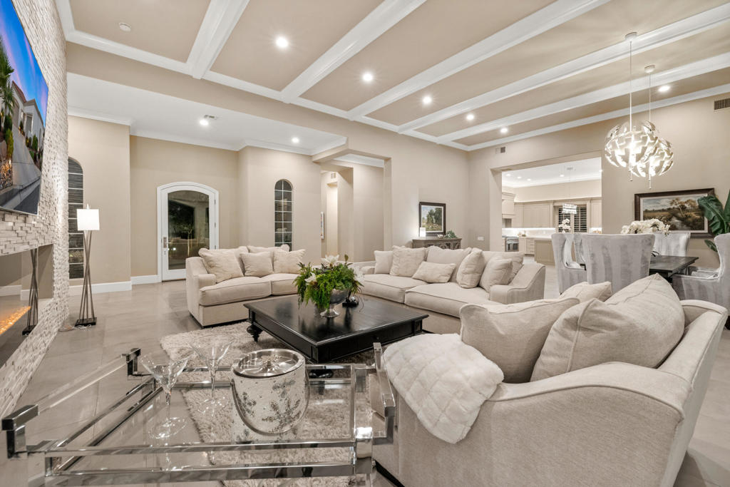 340 Crest Lake Drive