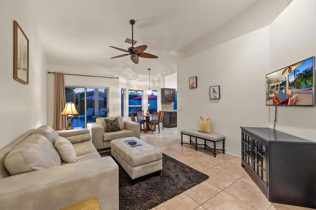 44201 Kings Canyon Lane