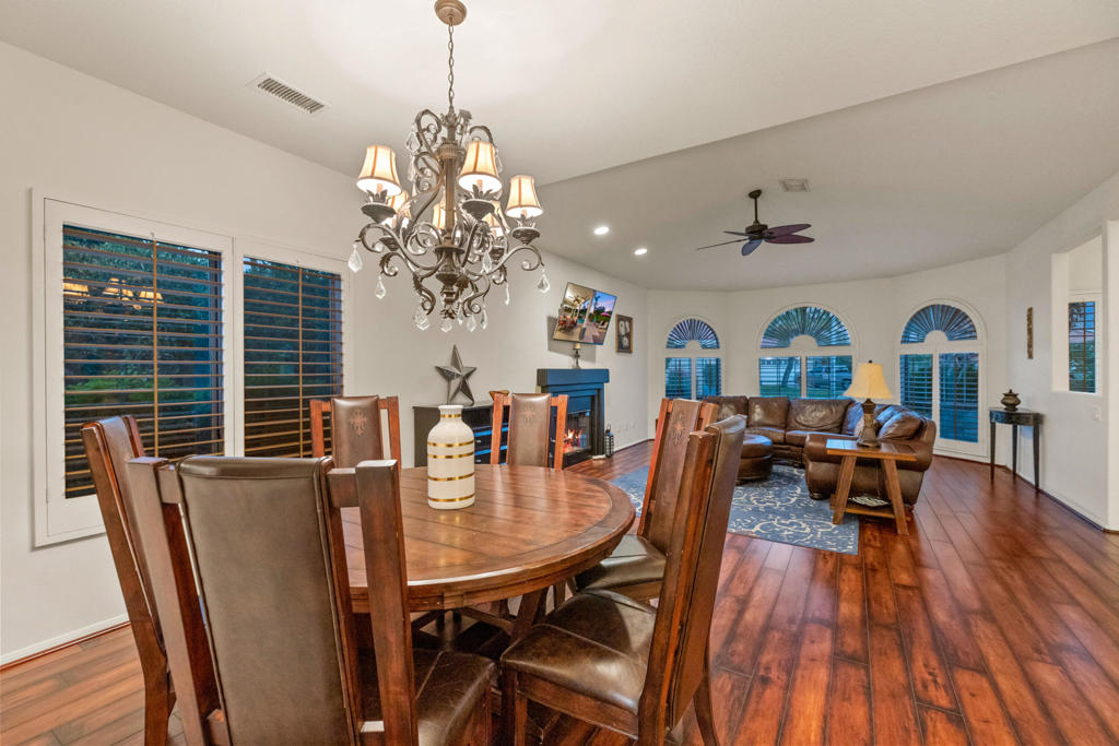 44201 Kings Canyon Lane