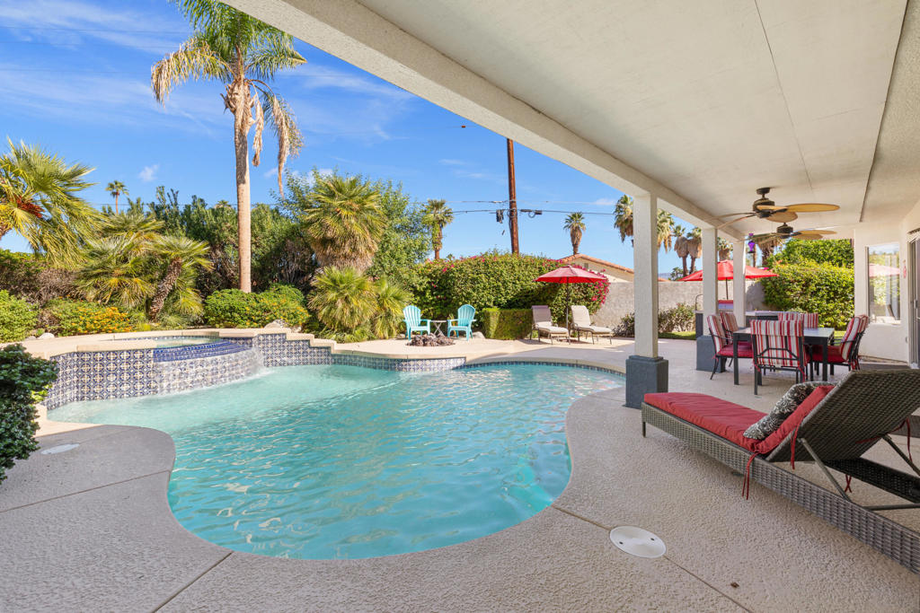 44201 Kings Canyon Lane