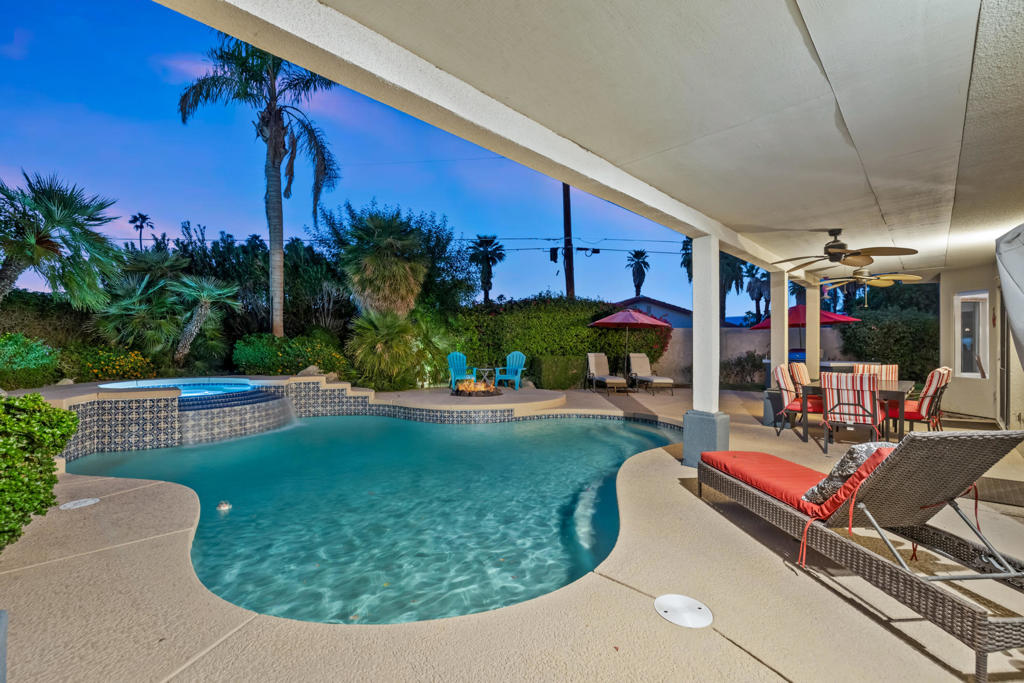 44201 Kings Canyon Lane