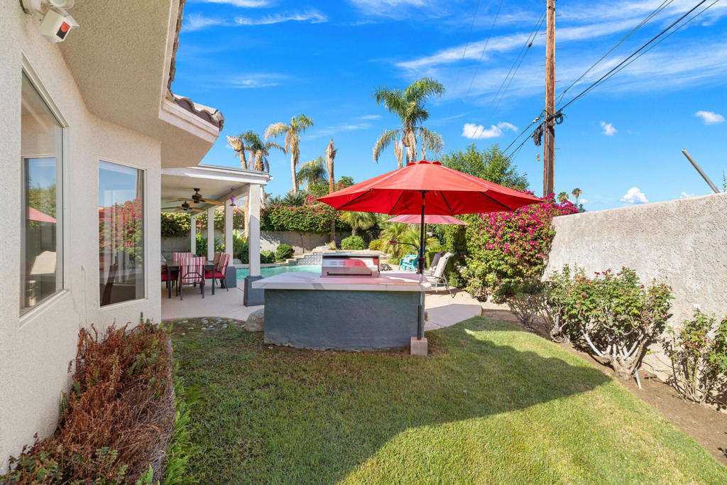 44201 Kings Canyon Lane