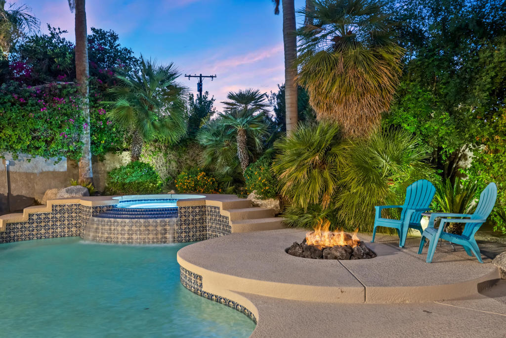 44201 Kings Canyon Lane