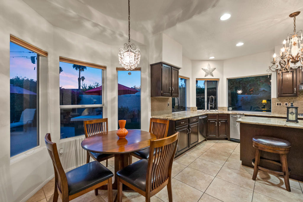 44201 Kings Canyon Lane