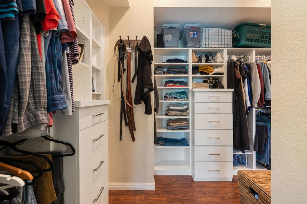 43911 La Carmela Drive