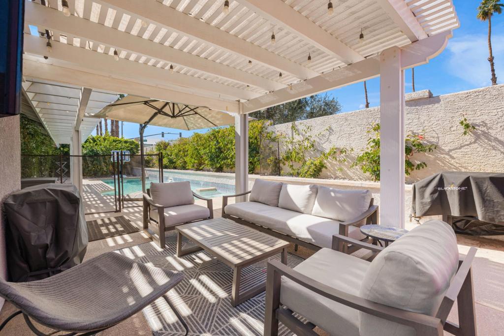 43911 La Carmela Drive