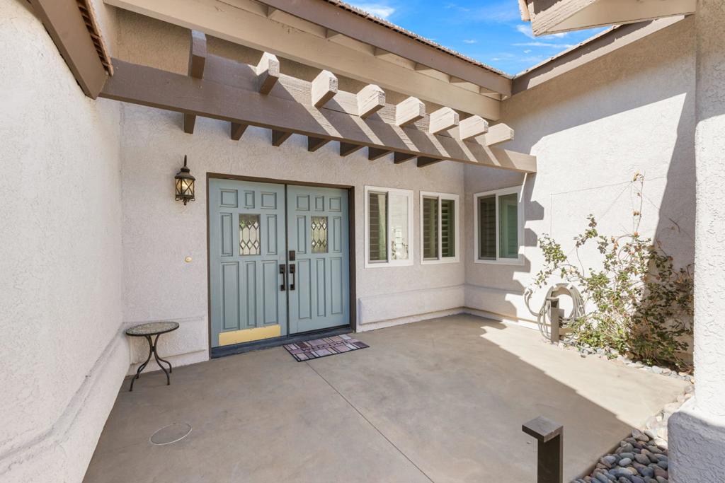 43911 La Carmela Drive