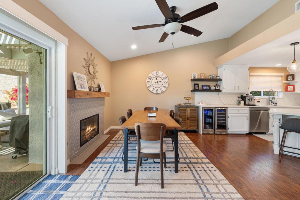 43911 La Carmela Drive