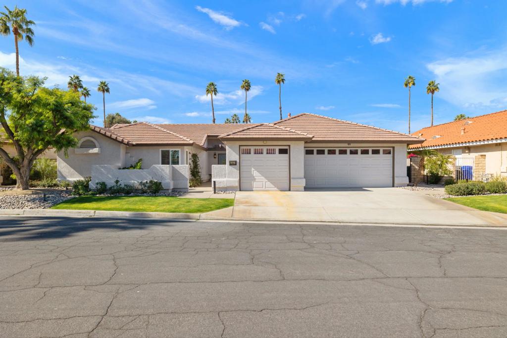 43911 La Carmela Drive