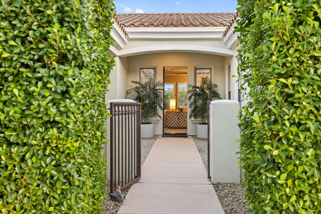 77939 Desert Drive