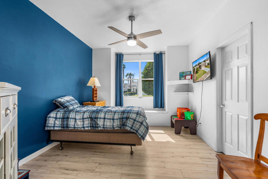 78206 Sombrero Court